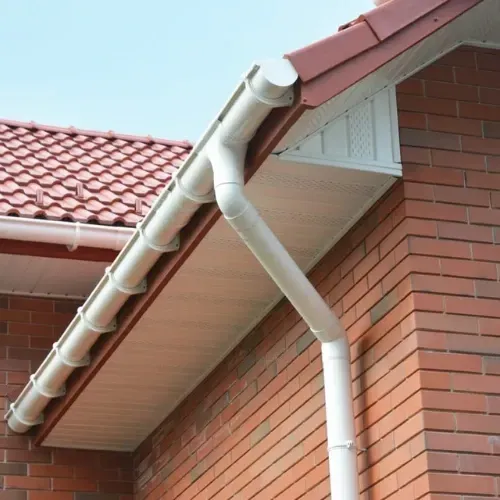 instalación de canalones de pvc en Ponferrada